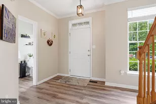 4861 McLauren Ct, Frederick, MD 21703 - Photo 2
