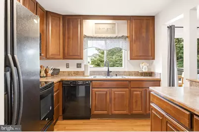 5752 Sunset View Lane, Frederick, MD 21703 - Photo 4