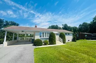 6942 Linganore Rd, Frederick, MD 21701 - Photo 2