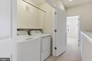 6082 Forum Sq, Frederick, MD 21703 - Photo 40