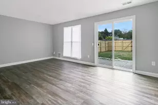 5778 Sunset View Ln, Frederick, MD 21703 - Photo 4