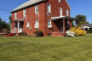 1401 N Market St, Frederick, MD 21701 - Photo 2
