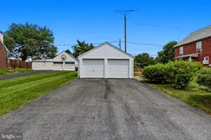 1401 N Market St, Frederick, MD 21701 - Photo 2