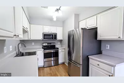 1009 Robin Hill Terrace, Frederick, MD 21702 - Photo 4