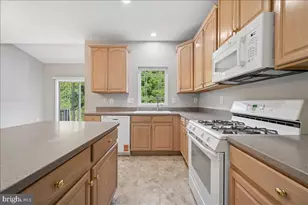 1004 Collindale Ave, Mount Airy, MD 21771 - Photo 14