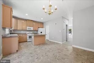 1004 Collindale Ave, Mount Airy, MD 21771 - Photo 10