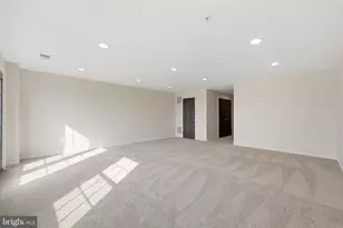 2075 Spring Run Cir, Frederick, MD 21702 - Photo 40