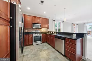 35 E All Saints St, Frederick, MD 21701 - Photo 12
