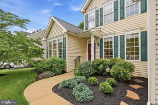 3934 Sweet Briar Ln, Frederick, MD 21704 - Photo 2