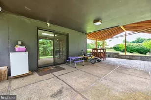 11298 Woodhaven Dr, Ijamsville, MD 21754 - Photo 24