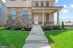 448 Hanson St, Frederick, MD 21701 - Photo 2