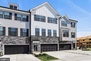 385 Ensemble Way Way, Frederick, MD 21701 - Photo 2