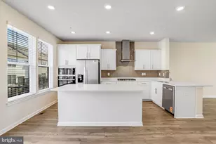 385 Ensemble Way Way, Frederick, MD 21701 - Photo 10