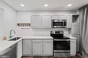 6608 E Beach Dr, New Market, MD 21774 - Photo 6