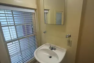 221 Market St, Frederick, MD 21701 - Photo 16
