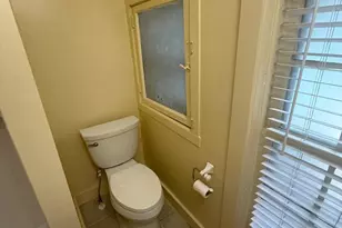 221 Market St, Frederick, MD 21701 - Photo 14