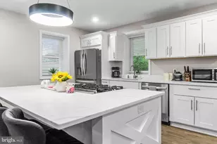 9001 Hollow Rd, Middletown, MD 21769 - Photo 6