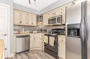 6338 Towncrest Ct, Frederick, MD 21703 - Photo 6