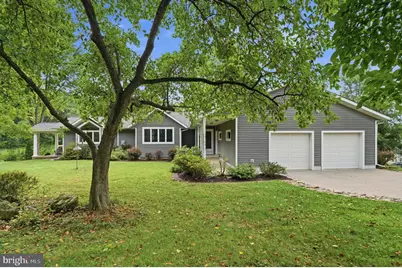 5812 Western View Place, Mount Airy, MD 21771 - Photo 1
