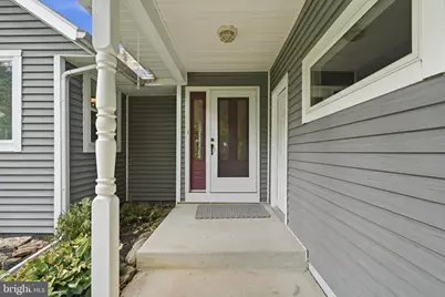 5812 Western View Place, Mount Airy, MD 21771 - Photo 2