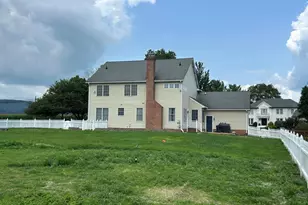 8009 Stone Ridge Dr, Frederick, MD 21702 - Photo 2