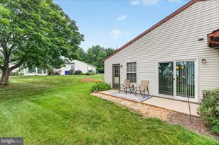 5675 Barberry Ct, Frederick, MD 21703 - Photo 6
