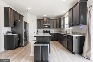 1906 GLADSTONE St, Frederick, MD 21702 - Photo 10