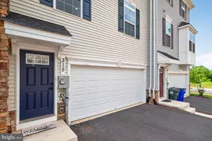 315 Paca Gardens Ln, Frederick, MD 21703 - Photo 4