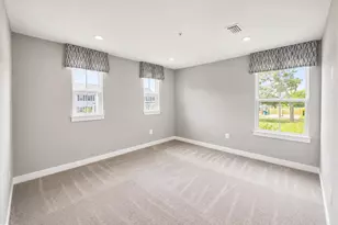 6809 Ballenger Run Blvd, Frederick, MD 21703 - Photo 16