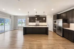 6809 Ballenger Run Blvd, Frederick, MD 21703 - Photo 8