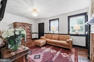437 W South St, Frederick, MD 21701 - Photo 4