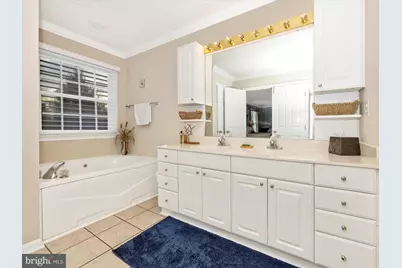 2422 Cobblestone Way, Frederick, MD 21702 - Photo 32