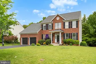 5646 Denfield Pl, Adamstown, MD 21710 - Photo 2