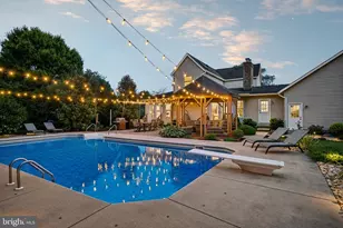 7190 Meadowbrooke Dr, Frederick, MD 21702 - Photo 2