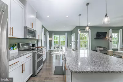 405 Potomac View Parkway, Brunswick, MD 21716 - Photo 8