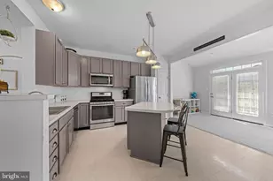 5503 Westcott Cir, Frederick, MD 21703 - Photo 6