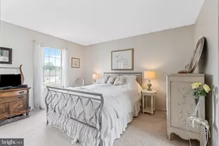 869 Waterford Dr, Frederick, MD 21702 - Photo 22