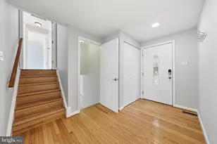 6113 Elaine Dr, Jefferson, MD 21755 - Photo 2