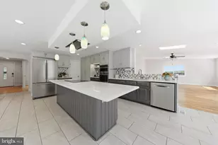 6113 Elaine Dr, Jefferson, MD 21755 - Photo 8