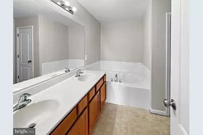 110 Whiskey Creek Circle, Frederick, MD 21702 - Photo 12