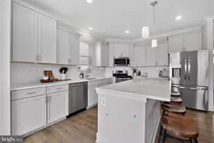 2229 Denali Dr, Frederick, MD 21702 - Photo 6
