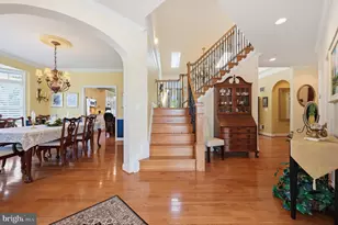 3027 Palatine Dr, Frederick, MD 21701 - Photo 4