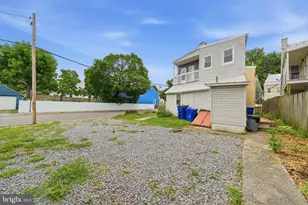 403 W South St, Frederick, MD 21701 - Photo 36