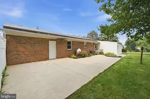 3405 Livingston Dr, Jefferson, MD 21755 - Photo 36