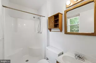 3405 Livingston Dr, Jefferson, MD 21755 - Photo 18