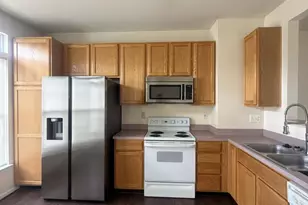 549 Eisenhower Dr, Frederick, MD 21703 - Photo 4