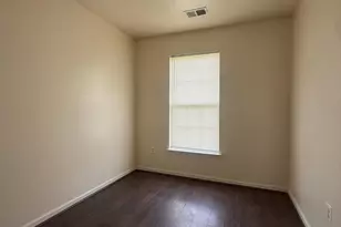 549 Eisenhower Dr, Frederick, MD 21703 - Photo 12