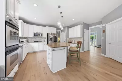 3852 Glasgow Way, Frederick, MD 21704 - Photo 10