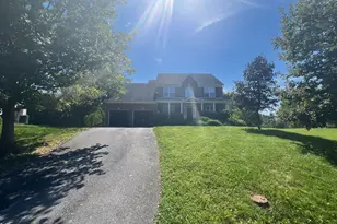 1700 Crommelins Ct, Point of Rocks, MD 21777 - Photo 2