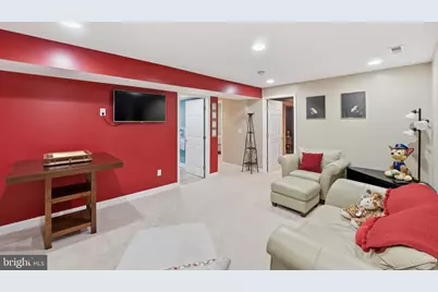 9409 Bridgewater Court W, Frederick, MD 21701 - Photo 14